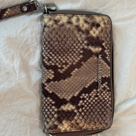 Michael Kors Wallet SNAKE - Picture 1 of 2
